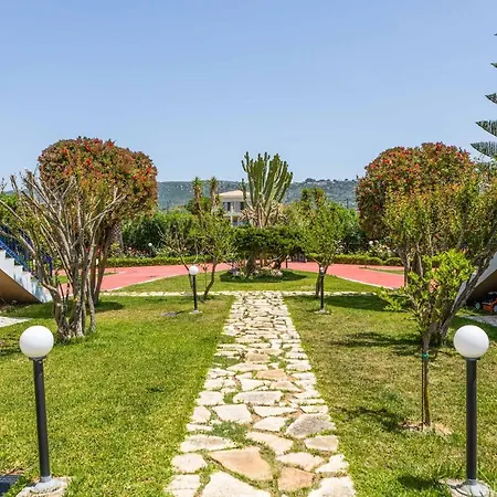 Alba Minies Villa Minia