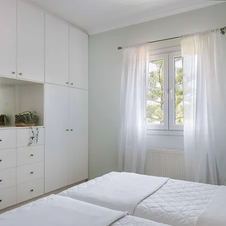 Alba Minies Villa *
