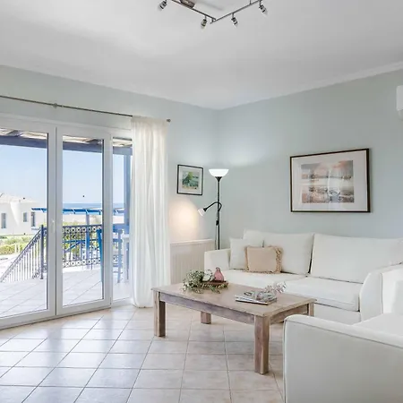 فيلة Alba Minies *